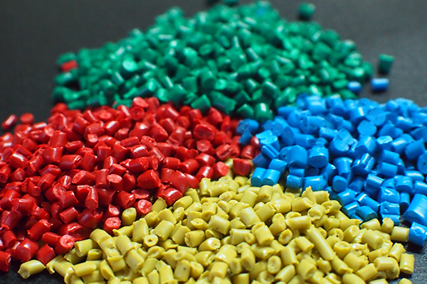 Virgin and recycled polymer pellets